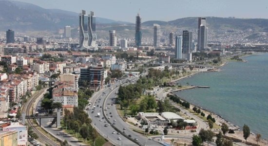 Bayraklı evden eve nakliyat hizmeti