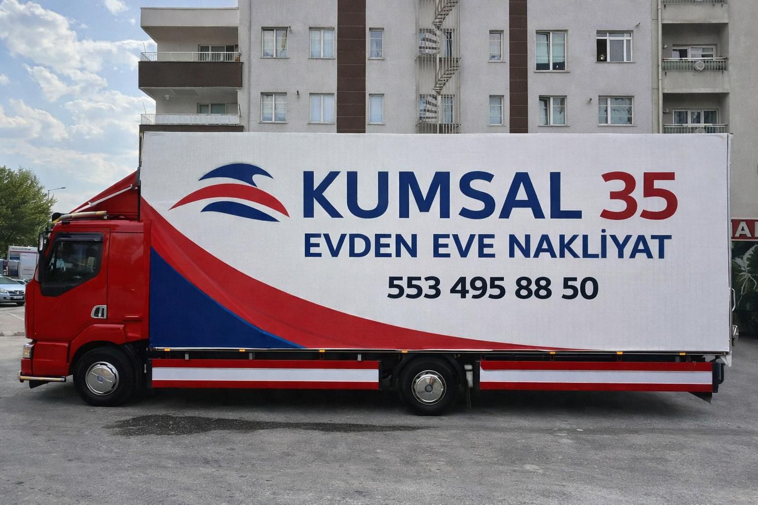 İzmir Bornova asansörlü evden eve nakliyat aracı